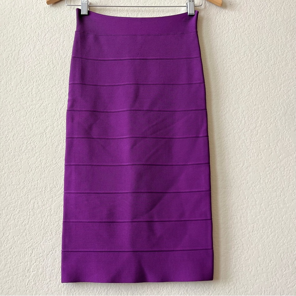 NWT BCBG bandage style pencil skirt in plumb color